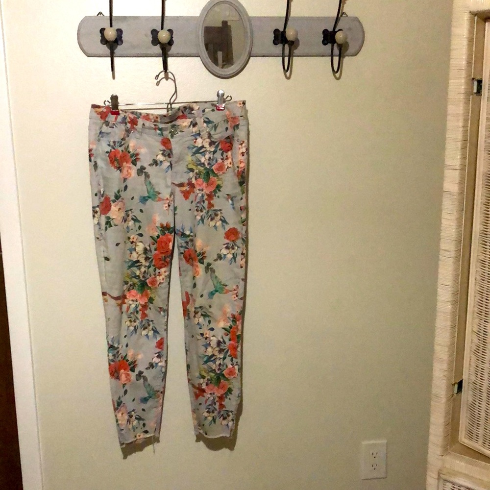 Awesome flowered vintage jeans worn twice!